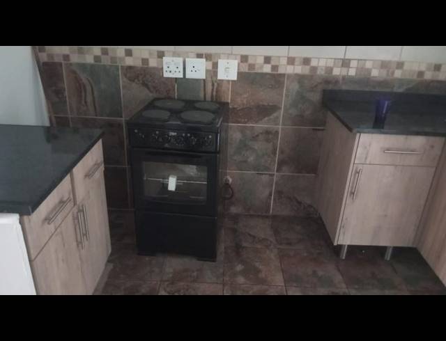 1 BEDROOM APARTMENT FOR SALE IN SUNNYSIDE